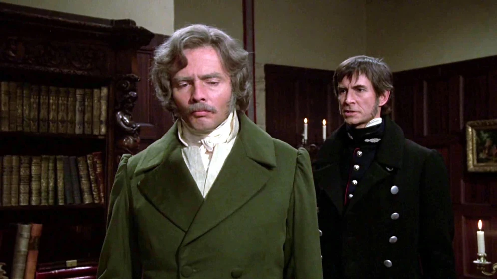 Anthony Perkins y Richard Jordan en los-miserables-1978