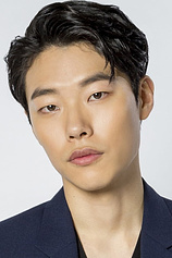 photo of person Jun-yeol Ryu