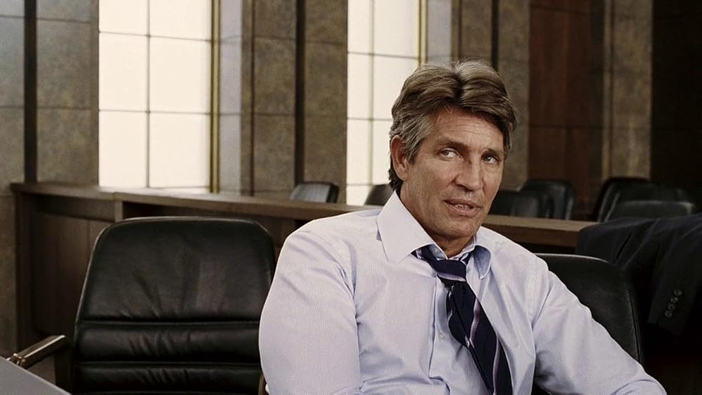 Eric Roberts en One Way