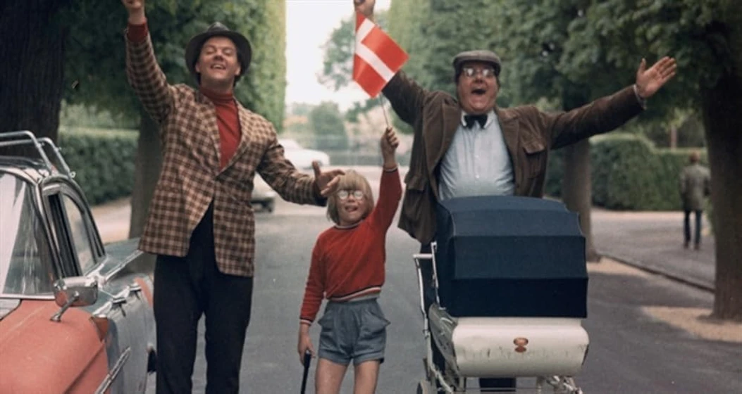 Morten Grunwald, Poul Bundgaard y Jes Holtsø en the-olsen-gang-in-a-fix