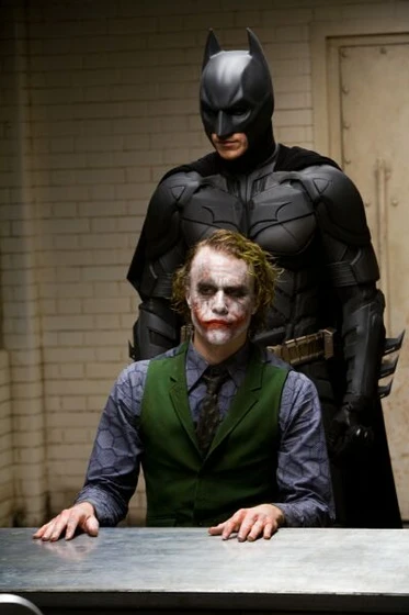 Christian Bale y Heath Ledger en El Caballero Oscuro