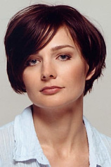 picture of actor Heather Burns