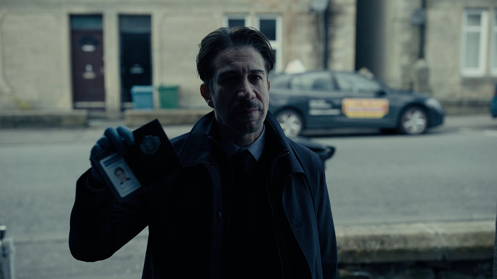 Gianni Capaldi en Damaged