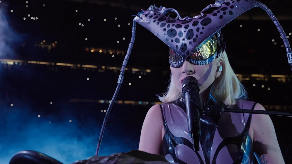 Imagen de Gaga Chromatica Ball