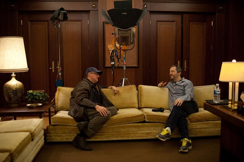 Adam McKay y Judd Apatow en Los Amos de la Noticia