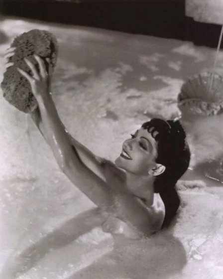 Claudette Colbert en el-signo-de-la-cruz