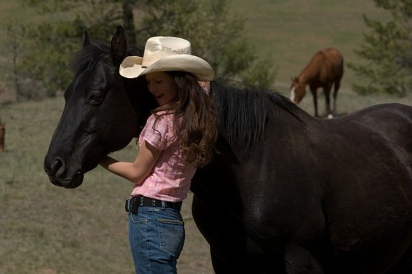 Tammin Sursok en Flicka 2