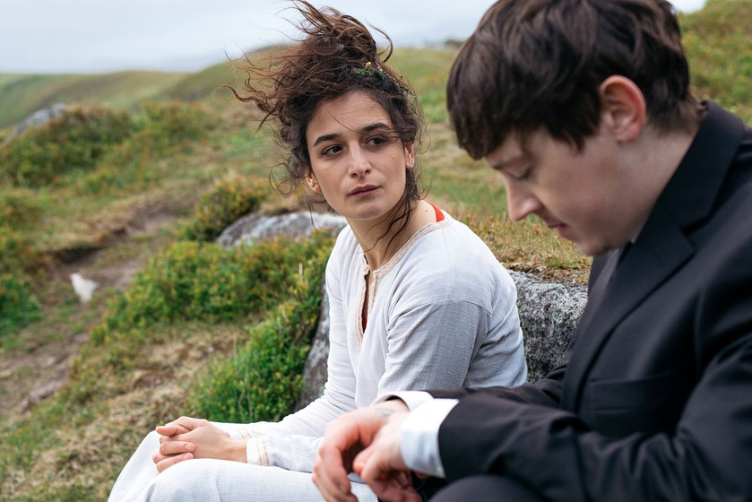 Jenny Slate y Alex Sharp en the-sunlit-night
