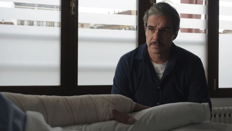 Tony Dalton en El Mal