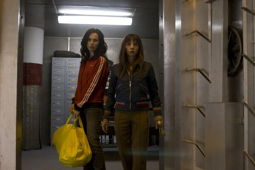 Pilar López de Ayala y Victoria Abril en Sólo Quiero Caminar