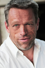 photo of person Brian Thompson