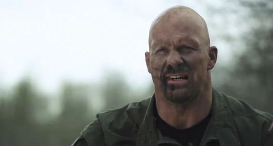 Steve Austin en caza-a-muerte