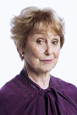 photo of person Una Stubbs
