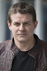 picture of actor James Weber Brown