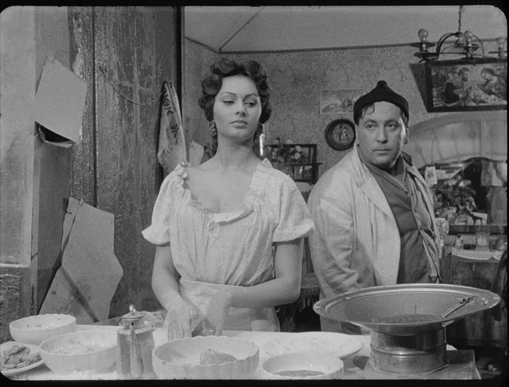 Sophia Loren y Giacomo Furia en el-oro-de-napoles