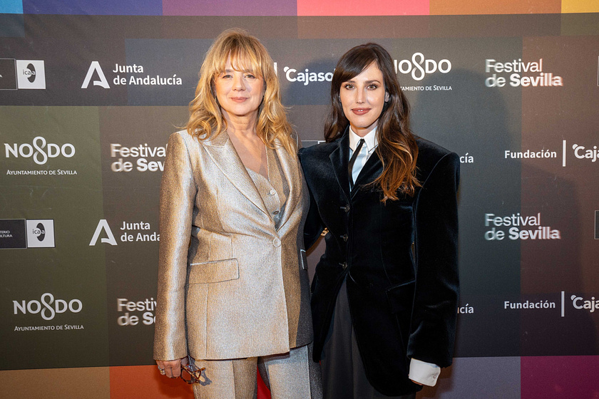 Emma Suárez y Natalia de Molina en Desmontando un Elefante (Festival de Sevilla. Noviembre 2024)