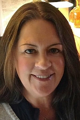 photo of person Leslie Cowan