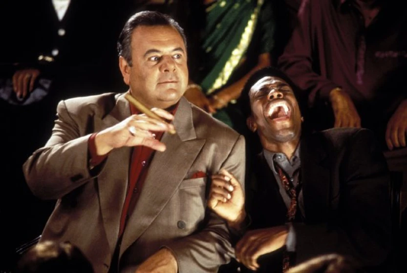 Chris Tucker y Paul Sorvino en el-dinero-es-lo-primero