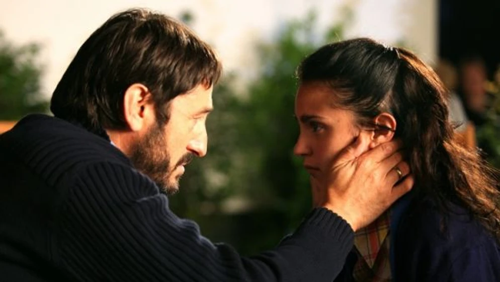 Carmelo Gómez y Verónica Echegui en la-casa-de-mi-padre