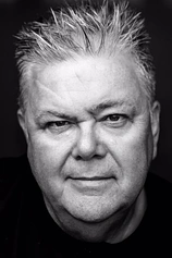 picture of actor Martyn Ellis