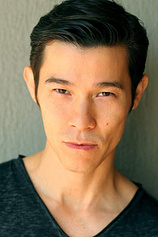 picture of actor Jason Tobin