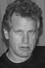 photo of person Dale Launer