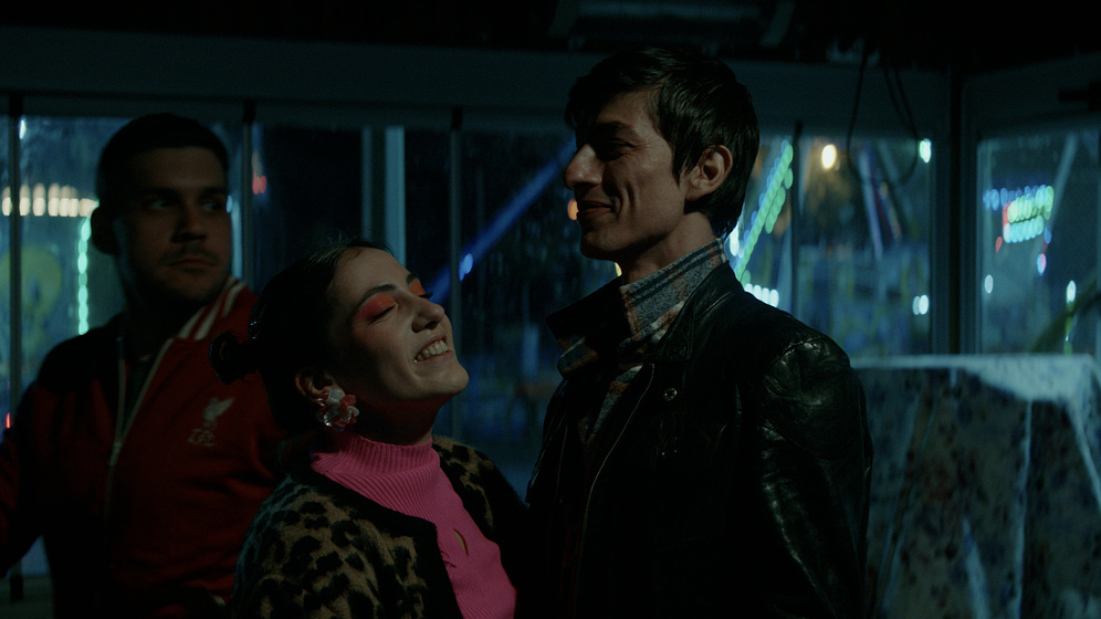 Kemal Burak Alper en dead-dogs-don-t-bite