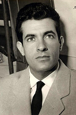 picture of actor Germán Cobos
