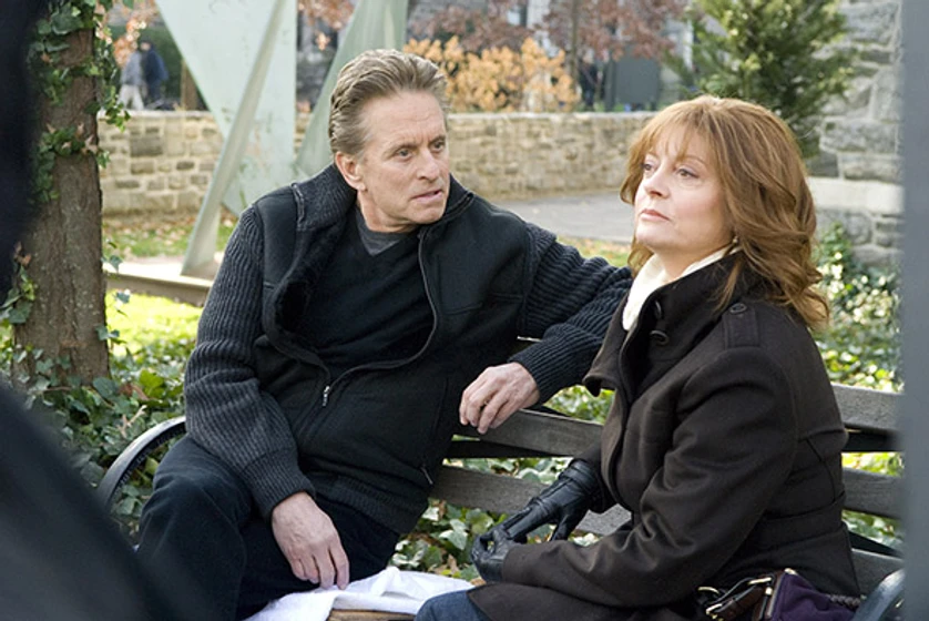 Michael Douglas y Susan Sarandon en un-hombre-solitario