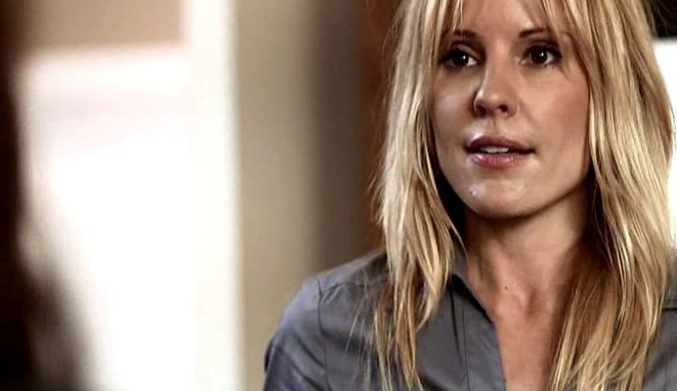 Emma Caulfield en Encerrada