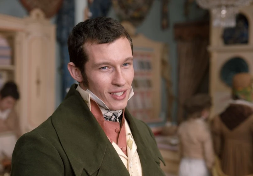Callum Turner en Emma