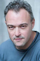 picture of actor Marc Robert