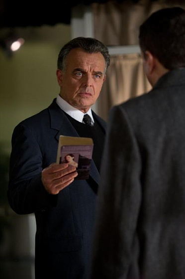 Ray Wise en La Casa de Rosewood Lane