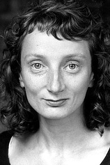 picture of actor Amanda Lawrence