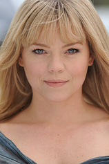 picture of actor Ana Reeder