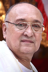 photo of person Victor Banerjee
