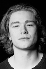 picture of actor Jonas Hoff Oftebro