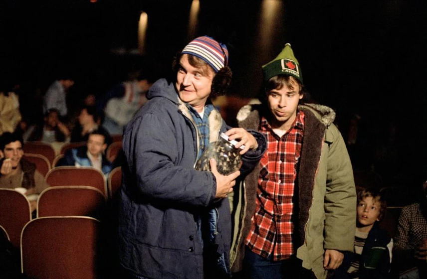 Rick Moranis y Dave Thomas en extrano-brebaje