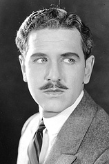picture of actor John Roche
