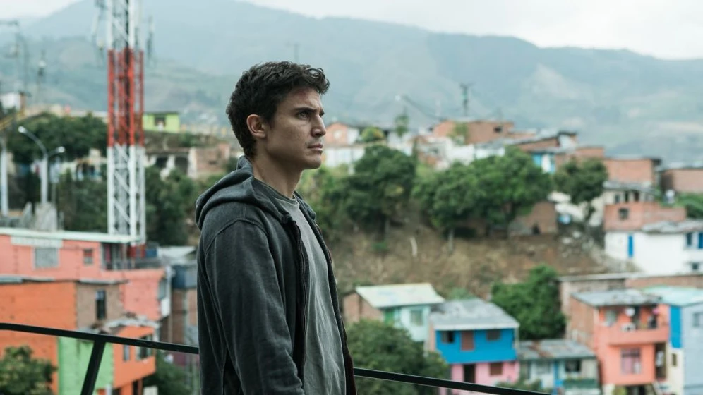Alex González en orbita-9