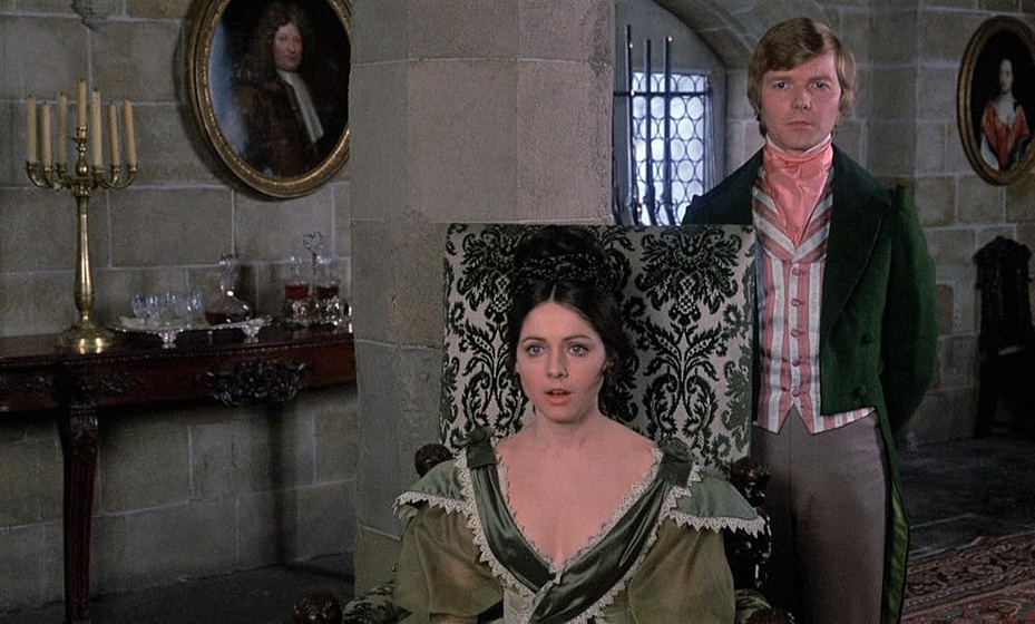 Graham James y Glenys O'Brien en El Horror de Frankenstein