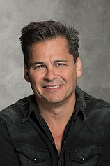 photo of person Peter M. Lenkov