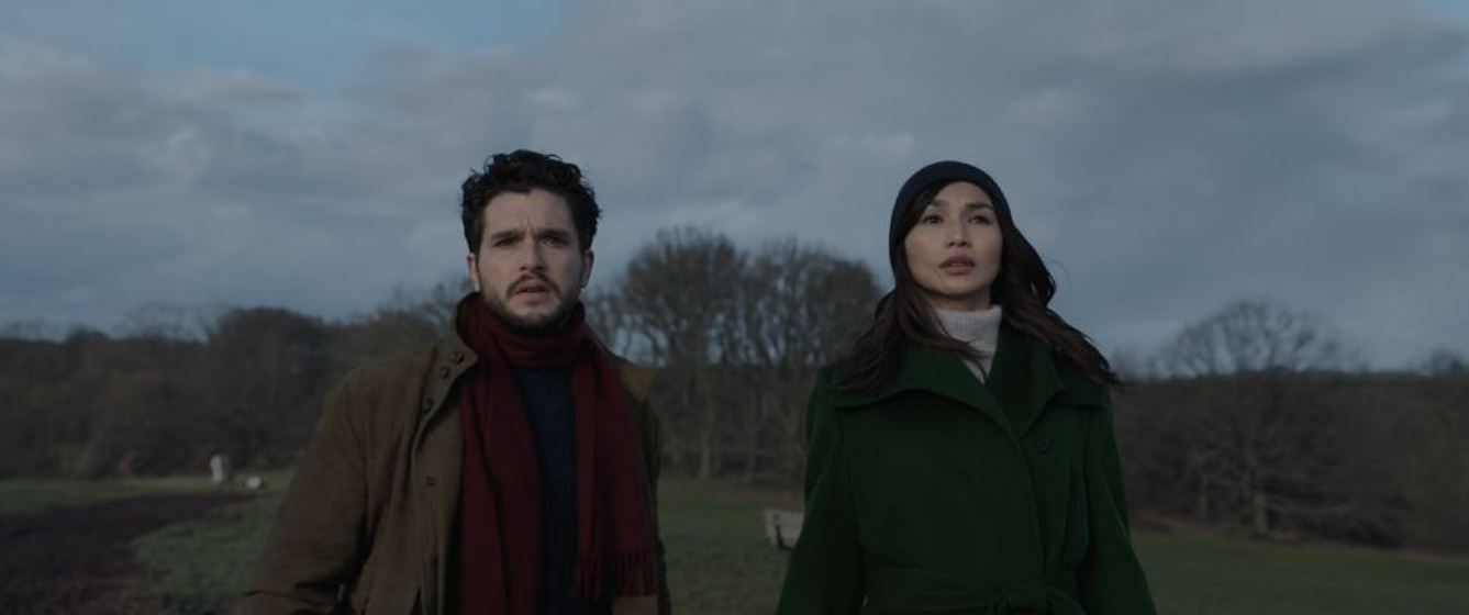 Gemma Chan y Richard Madden en Eternals