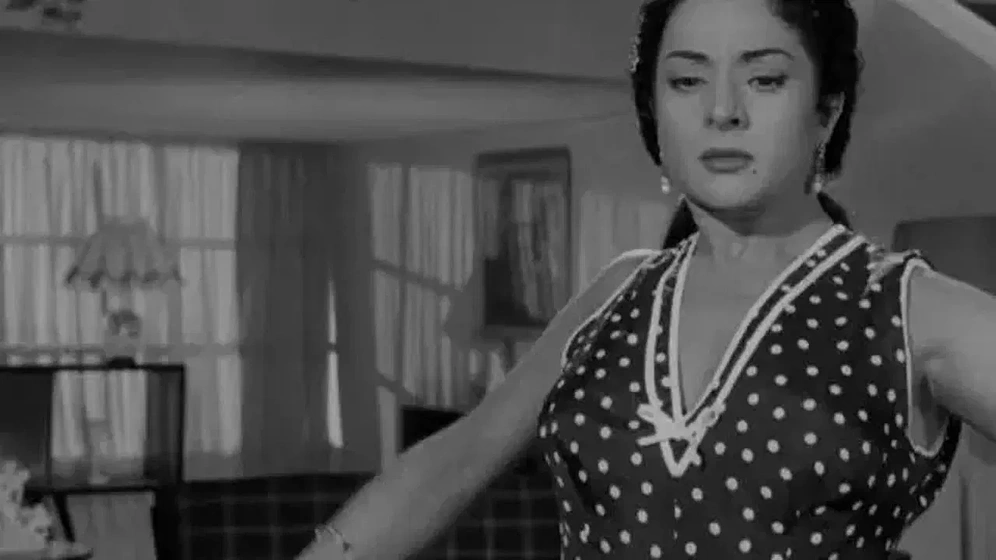 Lola Flores en Los tres amores de Lola