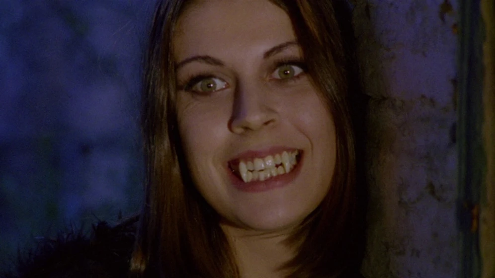 Emma Cohen en el-extrano-amor-de-los-vampiros