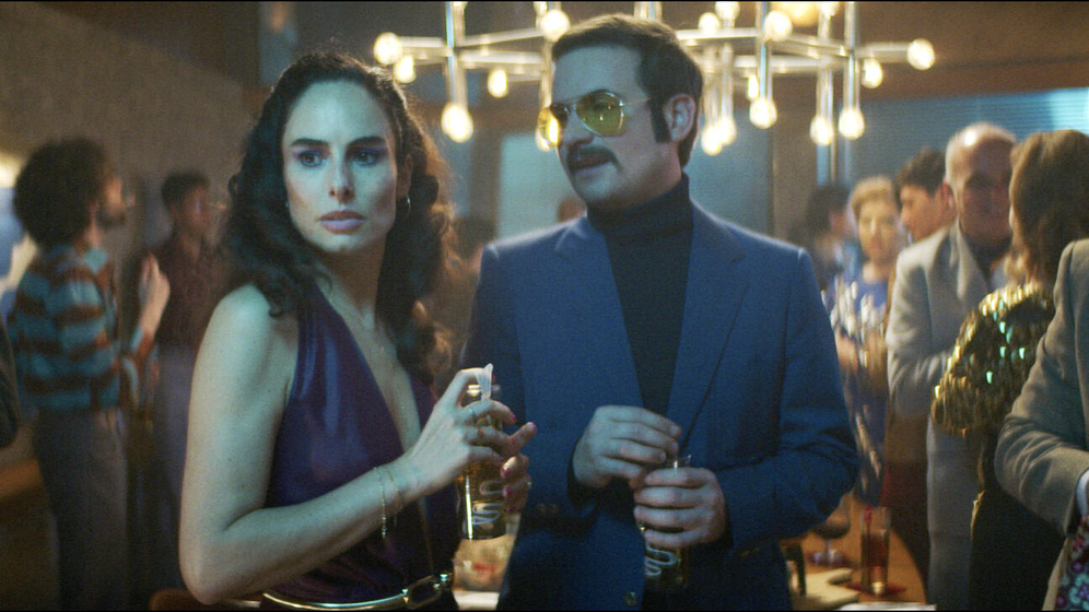 Ana Serradilla y Jesús Zavala en Don't Leave The Kids Alone