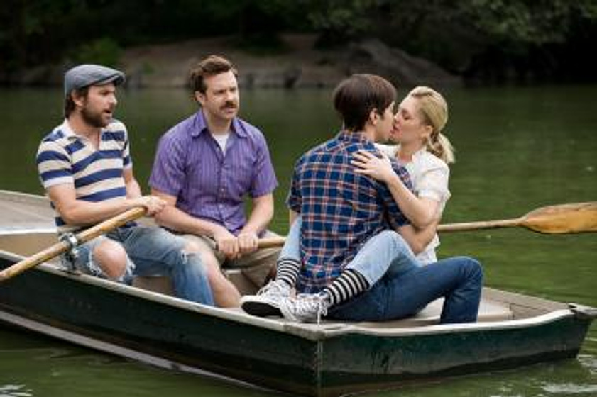 Drew Barrymore y Justin Long en Salvando las distancias