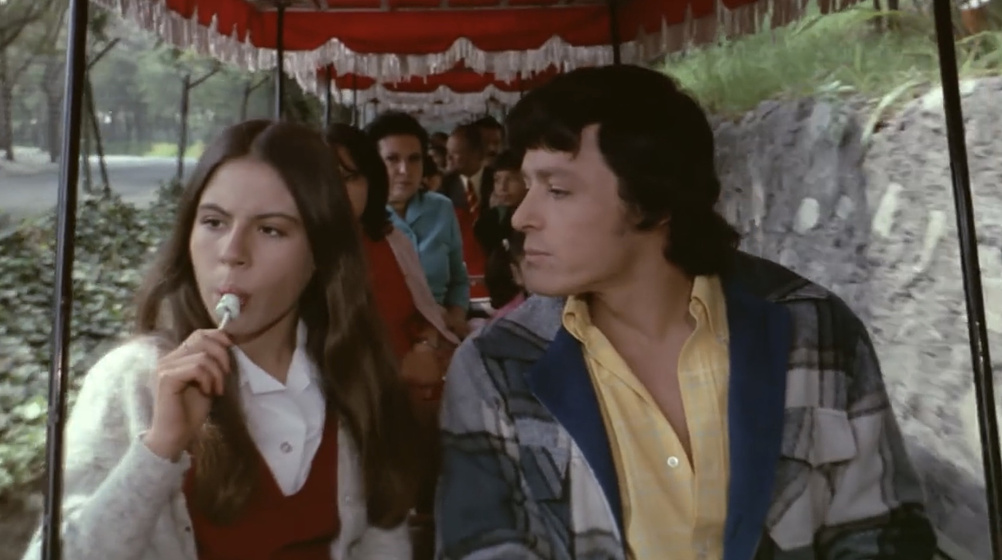 Leticia Perdigón y Enrique Novi en Bellas de Noche (Las Ficheras)