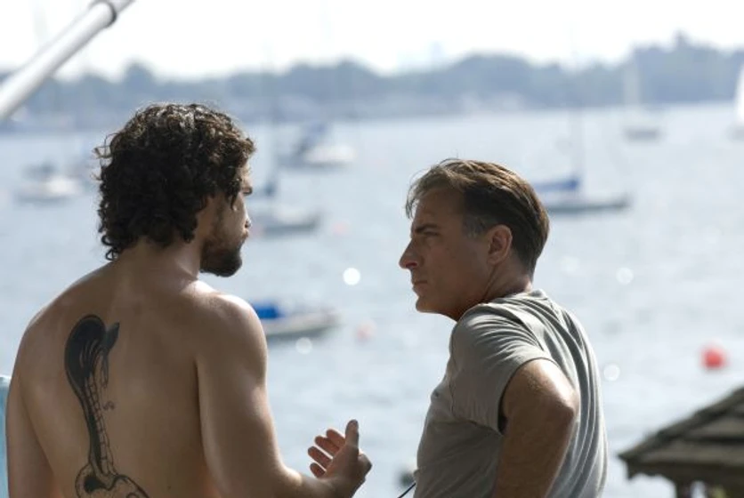 Andy Garcia y Steven Strait en asuntos-de-familia