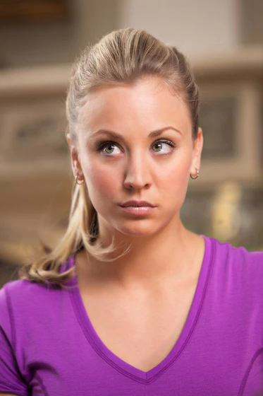 Kaley Cuoco en hop